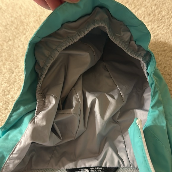 North face girls size S/P (7/8) double layer -2 jackets in one. - Picture 9 of 10